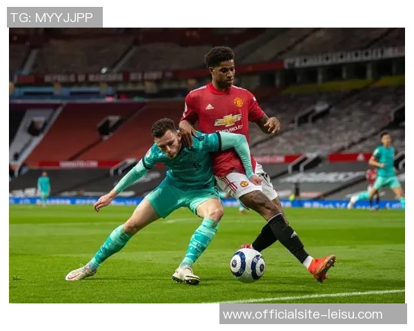 利物浦与曼联近期精彩对决比赛录像回顾与分析